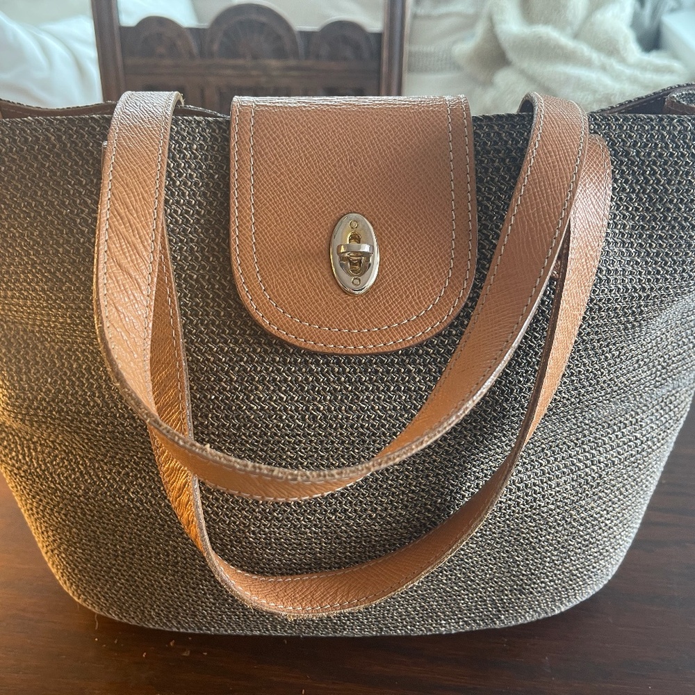 Eric Javits Womens Gold Metallic  Shoulder Bag